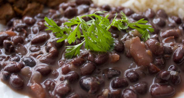 Feijoada Vegana Vegano