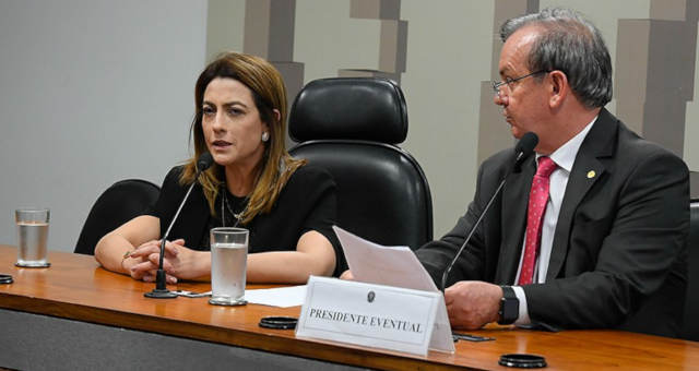 Soraya Thronicke Rogerio Mendoça Senado