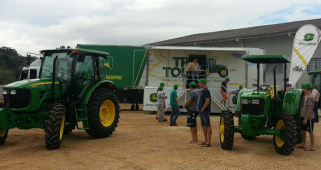 Deere & Co