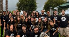 Foto mostra a equipe da INCO, plataforma de investimento coletivo