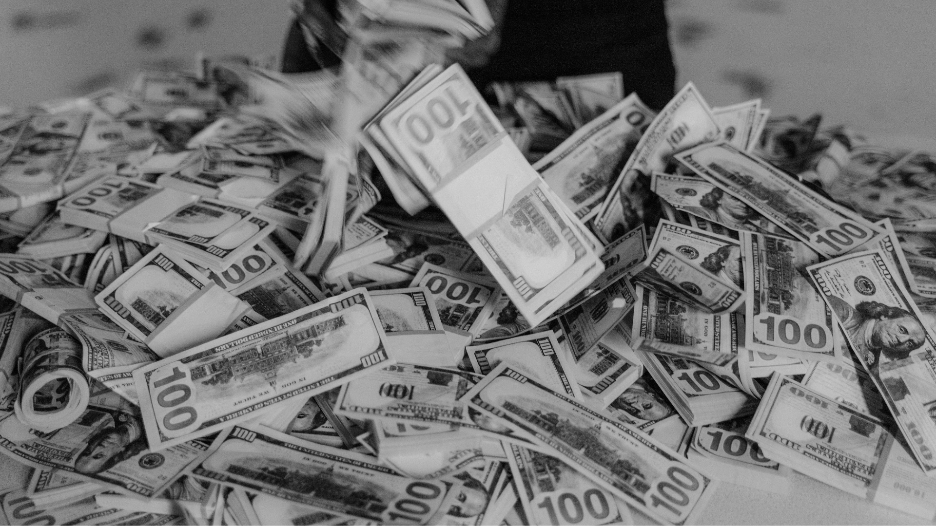 6 sinais de que você até pode ter muito dinheiro na conta, mas não é ‘rico de verdade’