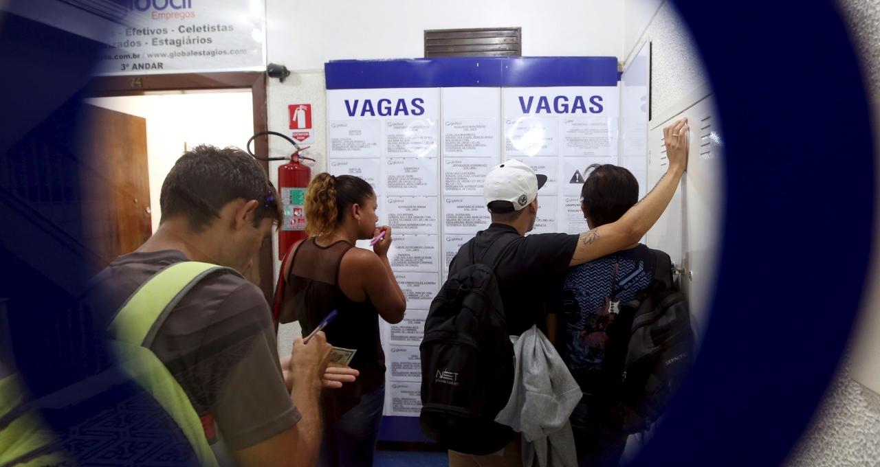 Economia, Brasil, taxa de desemprego, IBGE