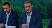 carlos fávaro gripe aviária