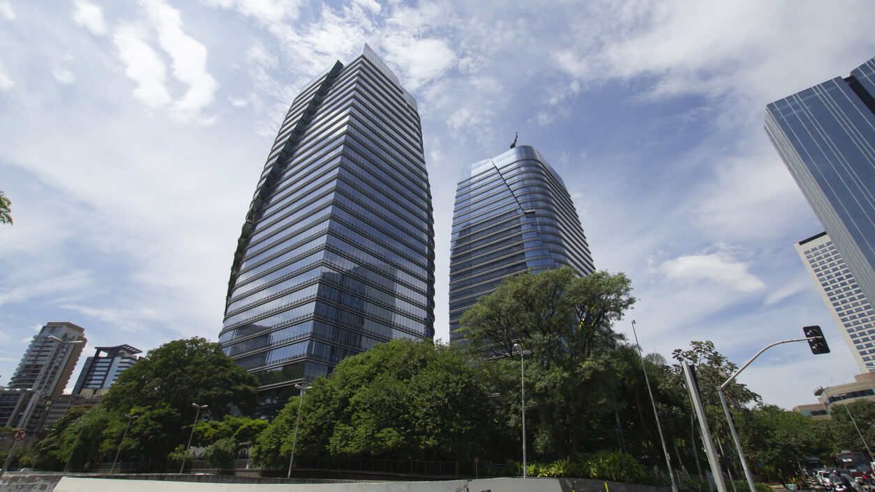 FIIs de lajes corporativas dispararam em 2024, mas será que ainda dá para lucrar até o fim de 2025? Veja o que diz analista da Empiricus