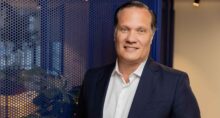 banco carrefour felipe gomes ceo