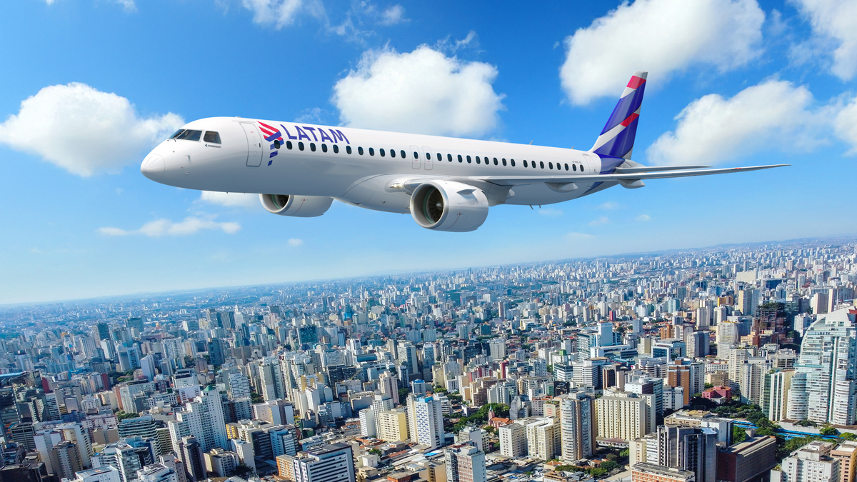 Arte com avião da Embraer nos céus de São Paulo