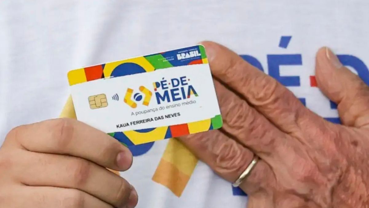Pé-de-Meia é um programa federal que financia a permanência de estudantes no ensino médio público. Imagem: Marcelo Camargo/Agência Brasil