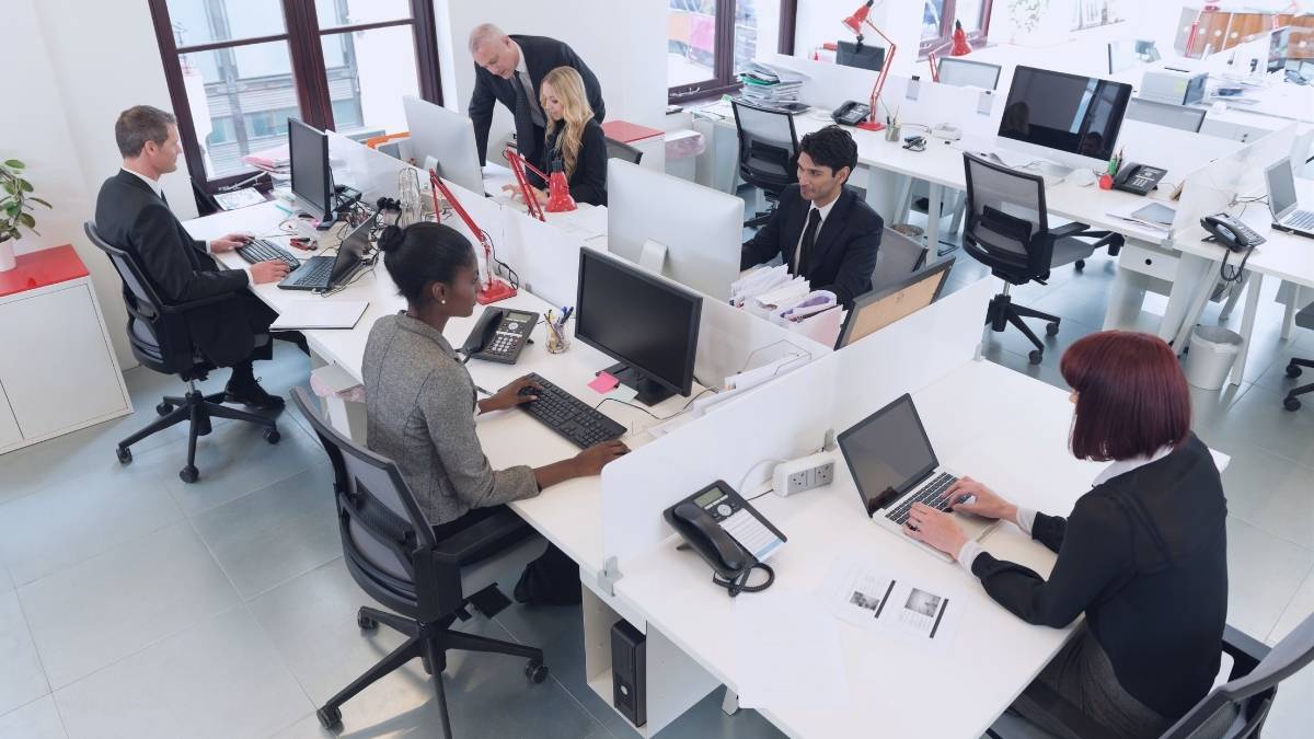 ‘A inteligência artificial é o motor das companhias que vão continuar vivas’, diz especialista