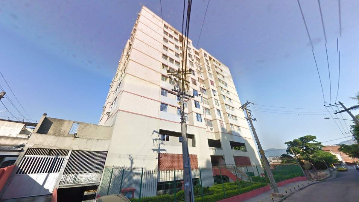 Apartamento de 61 m² no leilão do Itaú por menos de R$ 48 mil - Google Street View
