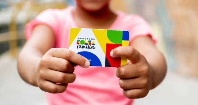 bolsa família e gás do povo
