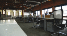 Escritórios (Imagem: Canva/ Startup Stock Photos de Pexels)