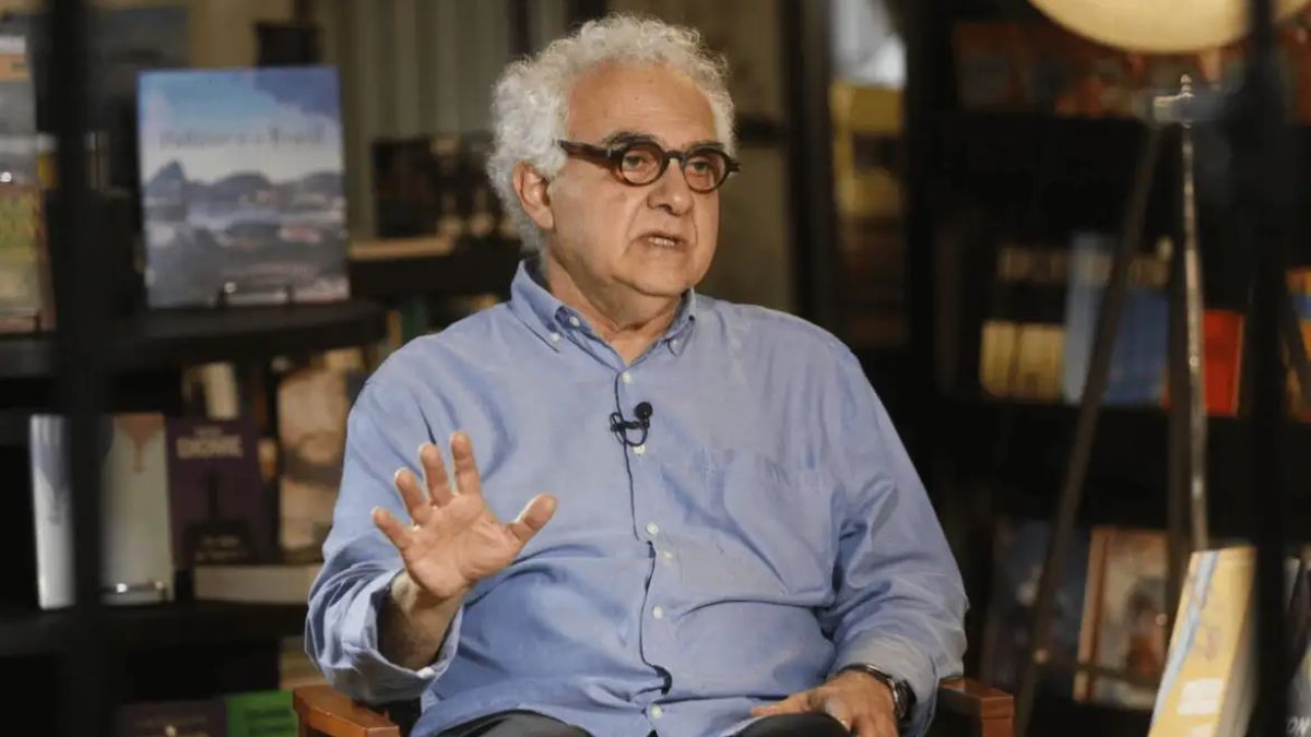Brasileiro Milton Hatoum, autor de Dois Irmãos e Cinzas do Norte, aparece cotado para o Nobel de Literatura. Imagem: TV Brasil/Divulgação