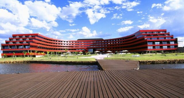 Quanto custa se hospedar no hotel de luxo que virou cenário do “roubo do século”