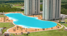 A maior piscina do Brasil está no condomínio de luxo Brasil Beach Home Resort, em Cuiabá (MT)