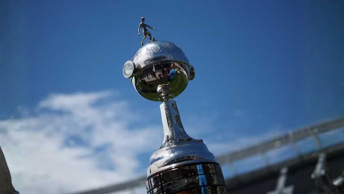 Taça da final da Libertadores 2025 - Foto Agustin Marcarian/Reuters