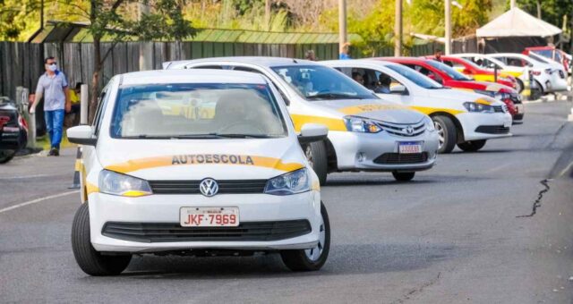 CNH sem autoescola as regras para os instrutores autônomos - Paulo H. Carvalho/Agência Brasília
