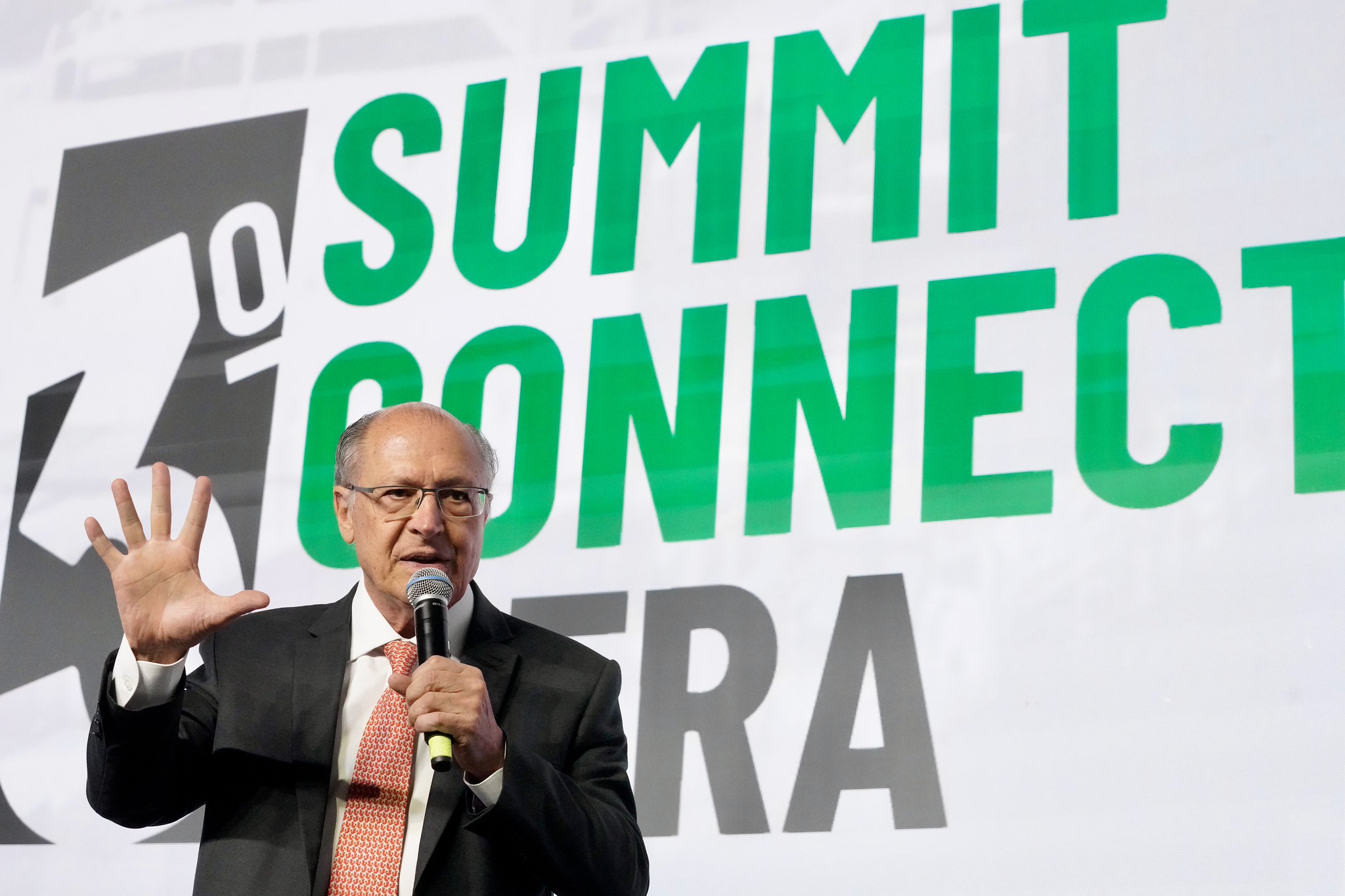 Popularidade é um retrato do momento e vai melhorar, diz Alckmin sobre o governo: ‘Lula tem tudo para mostrar que Brasil avançou’