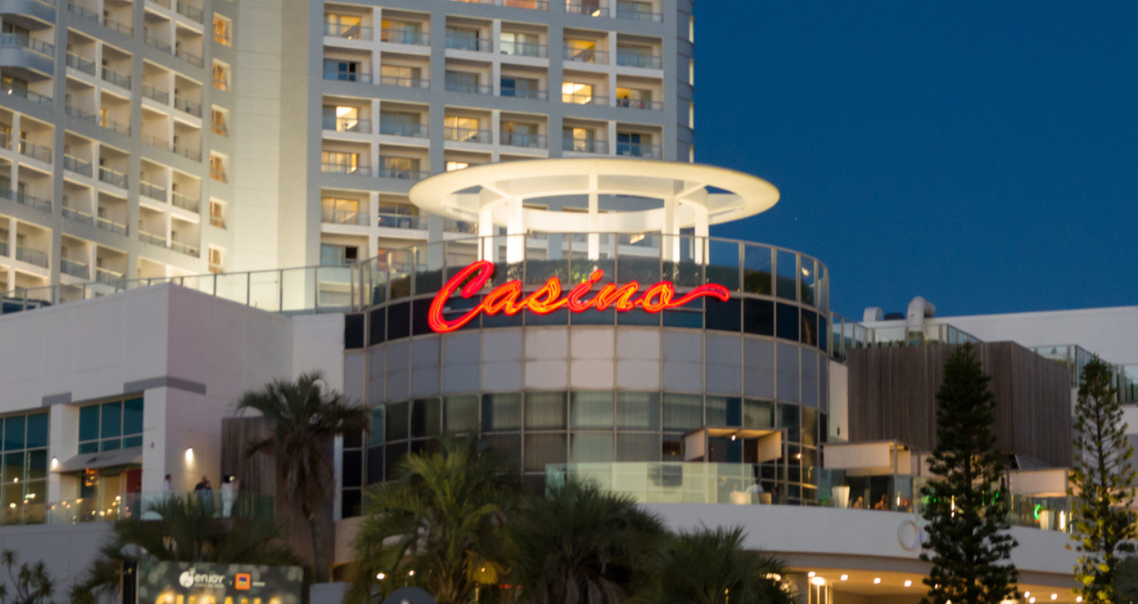 Fachada do hotel e cassino Punta del Este chamado Enjoy (Imagem: Thiago Santos/istockphoto)