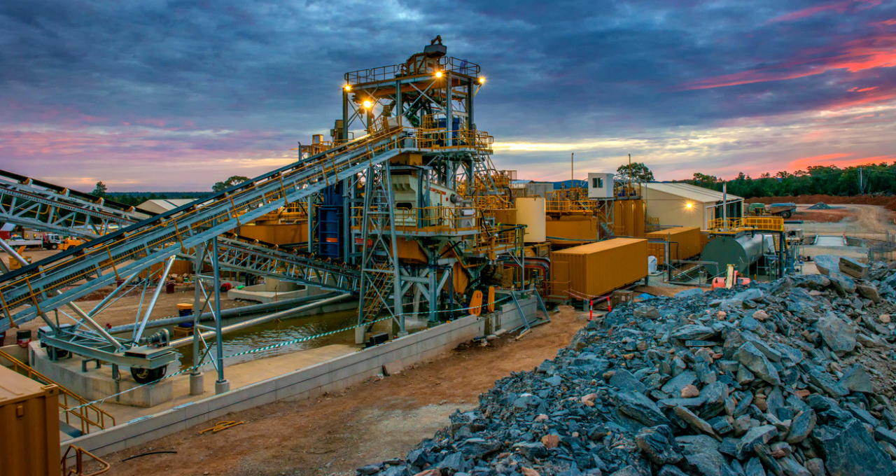 Terras raras mineração minério de ferro (Imagem: Alfio Manciagli/istockphoto)