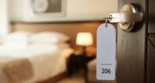 fundo imobiliário hotel (Imagem: istockphoto/ DragonImages) ID da foto: 512882668