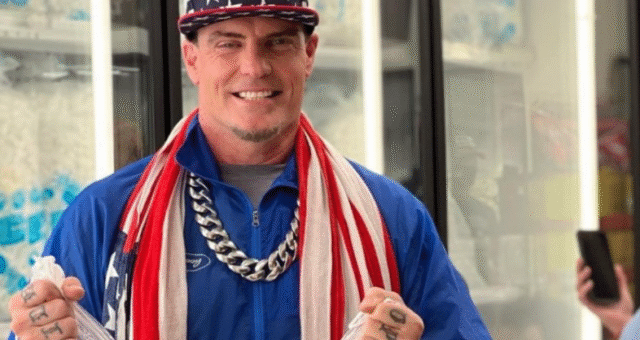 'Ganhei milhões sem fazer nada': como Vanilla Ice transformou uma única canção de sucesso em uma fortuna de US$ 25 milhões