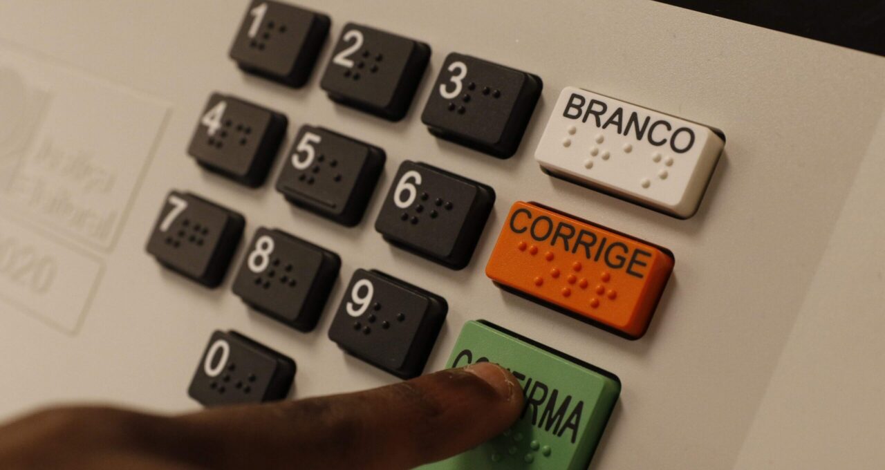 Urna eletrônica
