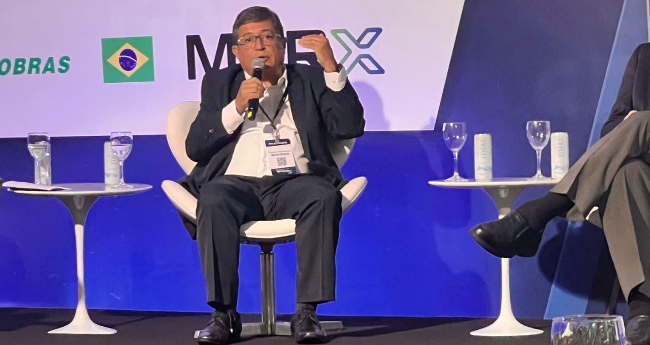 ‘Quem vai montar uma empresa?’: diretor da Bioagência critica preços da Petrobras (PETR4) e aponta entraves ao etanol