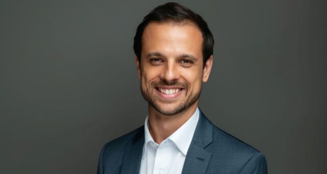 Petrobras (PETR4) e Banco do Brasil (BBAS3) na mira? Diretor da Eurasia vê baixa probabilidade de privatização de estatais; entenda