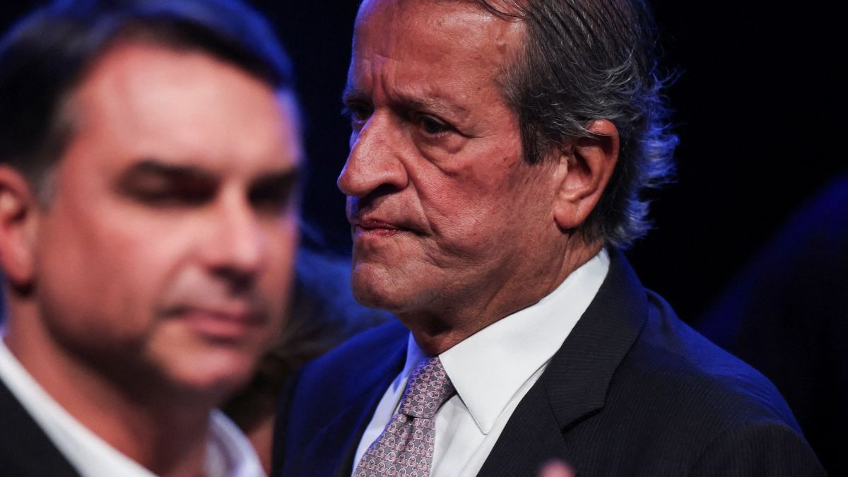 Atualização: PL, partido de Flávio Bolsonaro, reconhece resultado da eleição que deu vitória a Lula